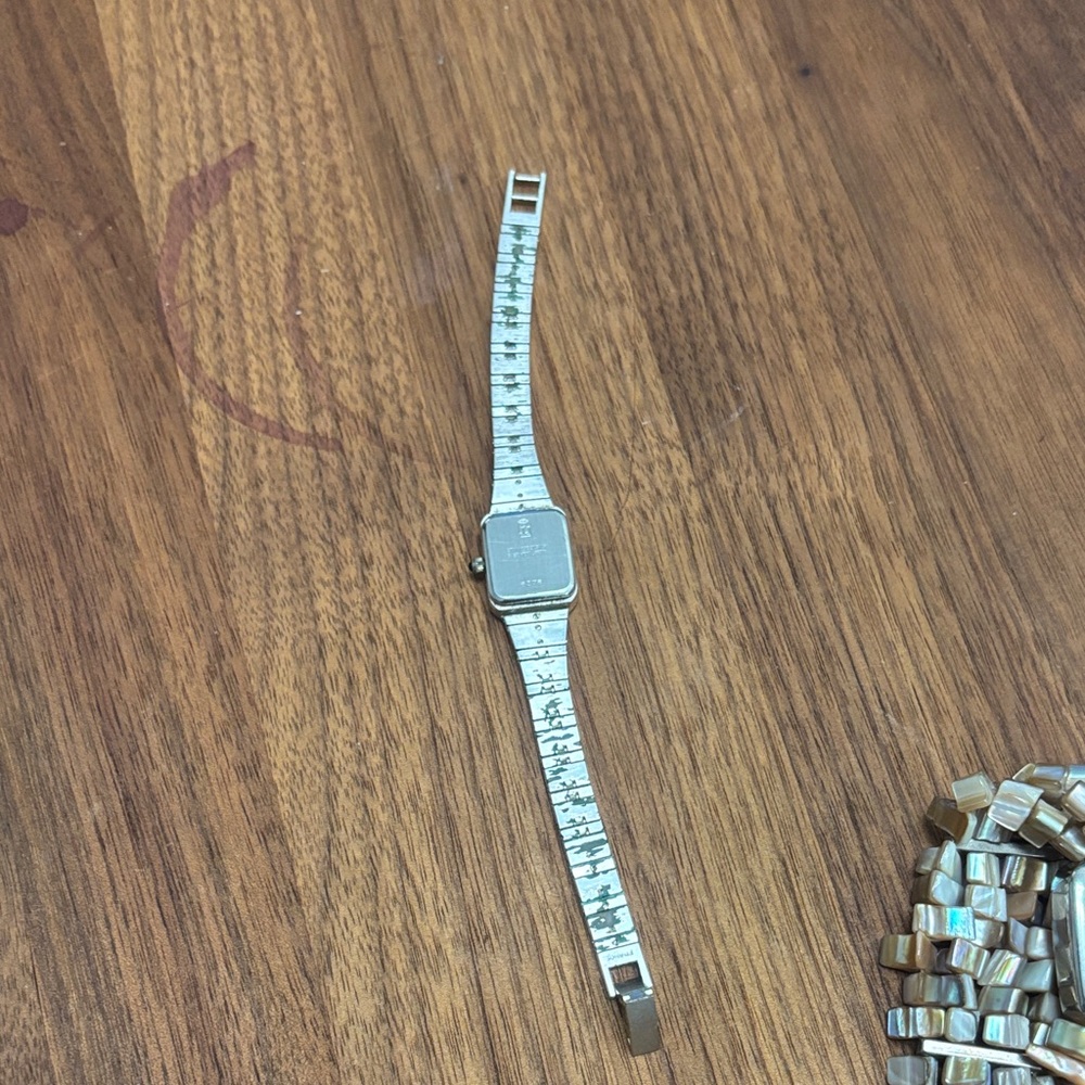 Silver and Gold Tone Watch bundle - Picture 4 of 12